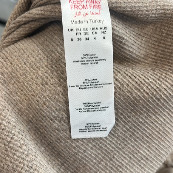 NWT PrettyLittleThing One-Shoulder Bodycon Maxi Sweater Dress Beige Tan Size 4 - Picture 9 of 9